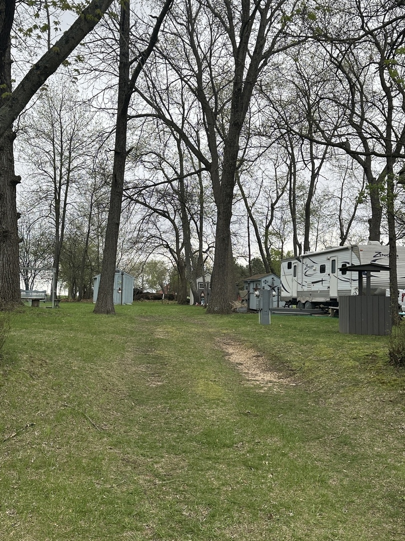 10-291/292 Woodhaven Lakes, Sublette, IL