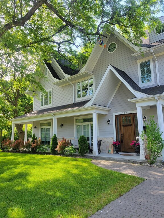 3101 Sprucewood Road, Wilmette, IL