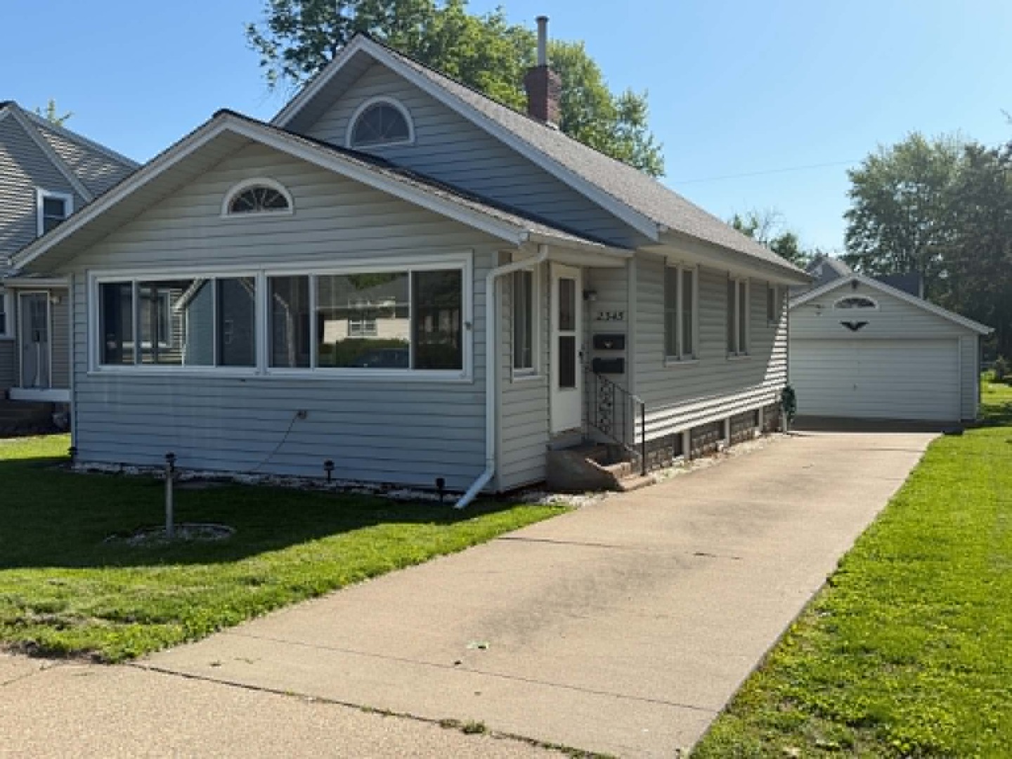2345 Dunham Street, Clinton, IA