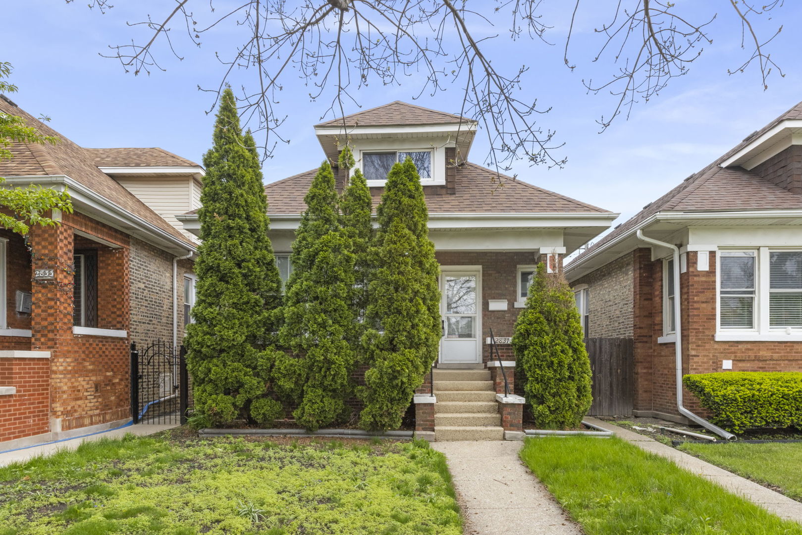 2831 N Kildare Avenue, Chicago, IL