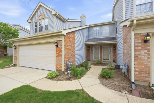 1411 CLUB Drive #C, Glendale Heights, IL