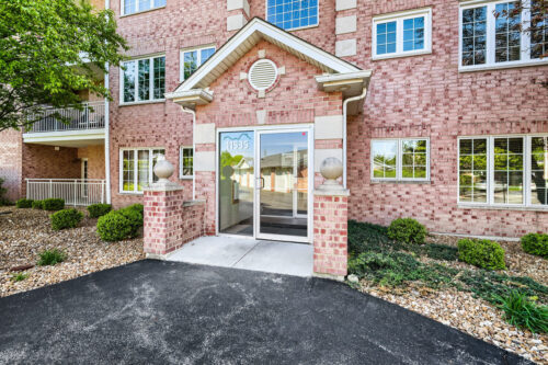 11535 Settlers Pond Way #2C, Orland Park, IL