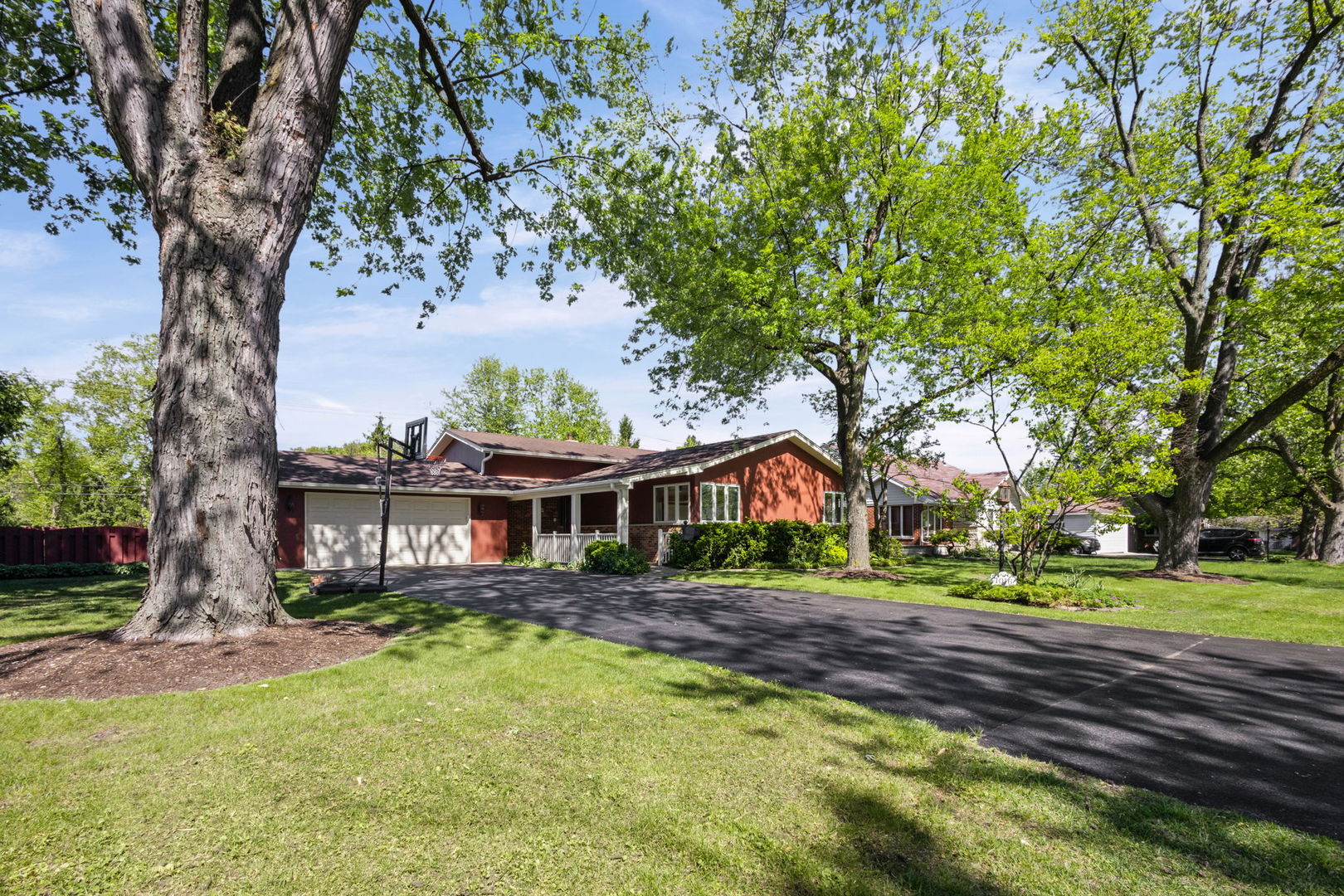 1016 Longmeadow Drive, Glenview, IL