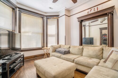 4812 S Langley Avenue, Chicago, IL
