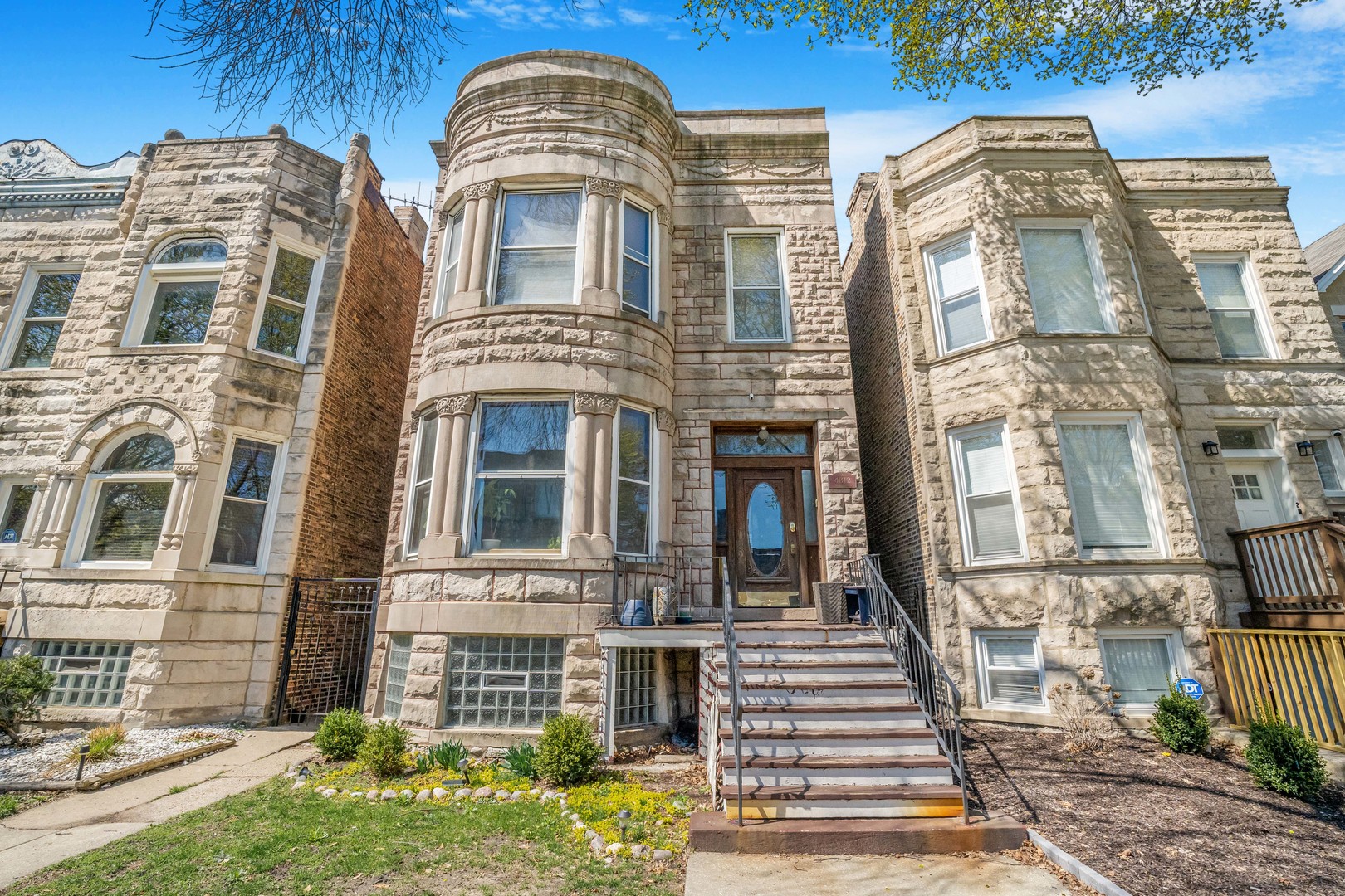 4812 S Langley Avenue, Chicago, IL