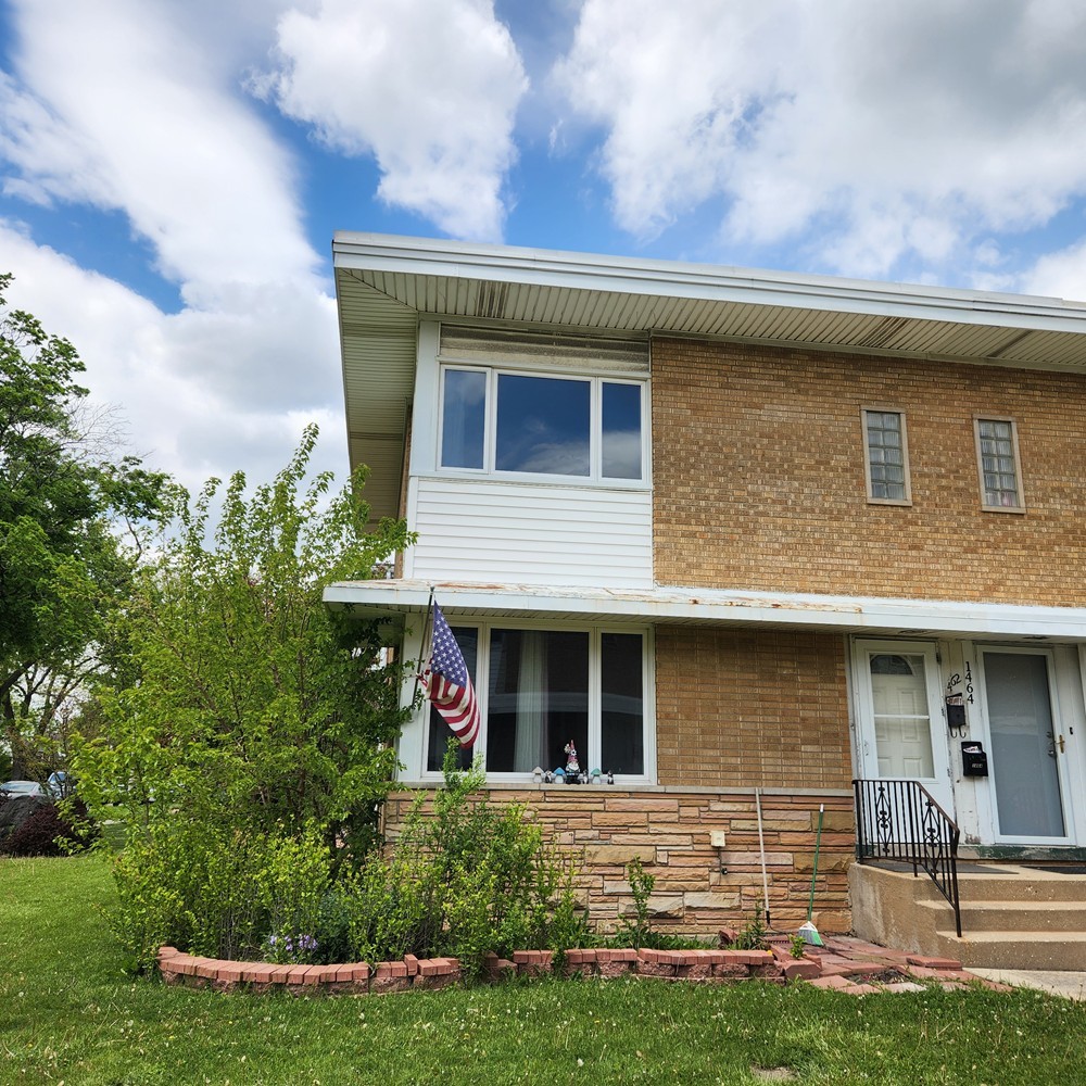 1462 Willow Avenue, Des Plaines, IL