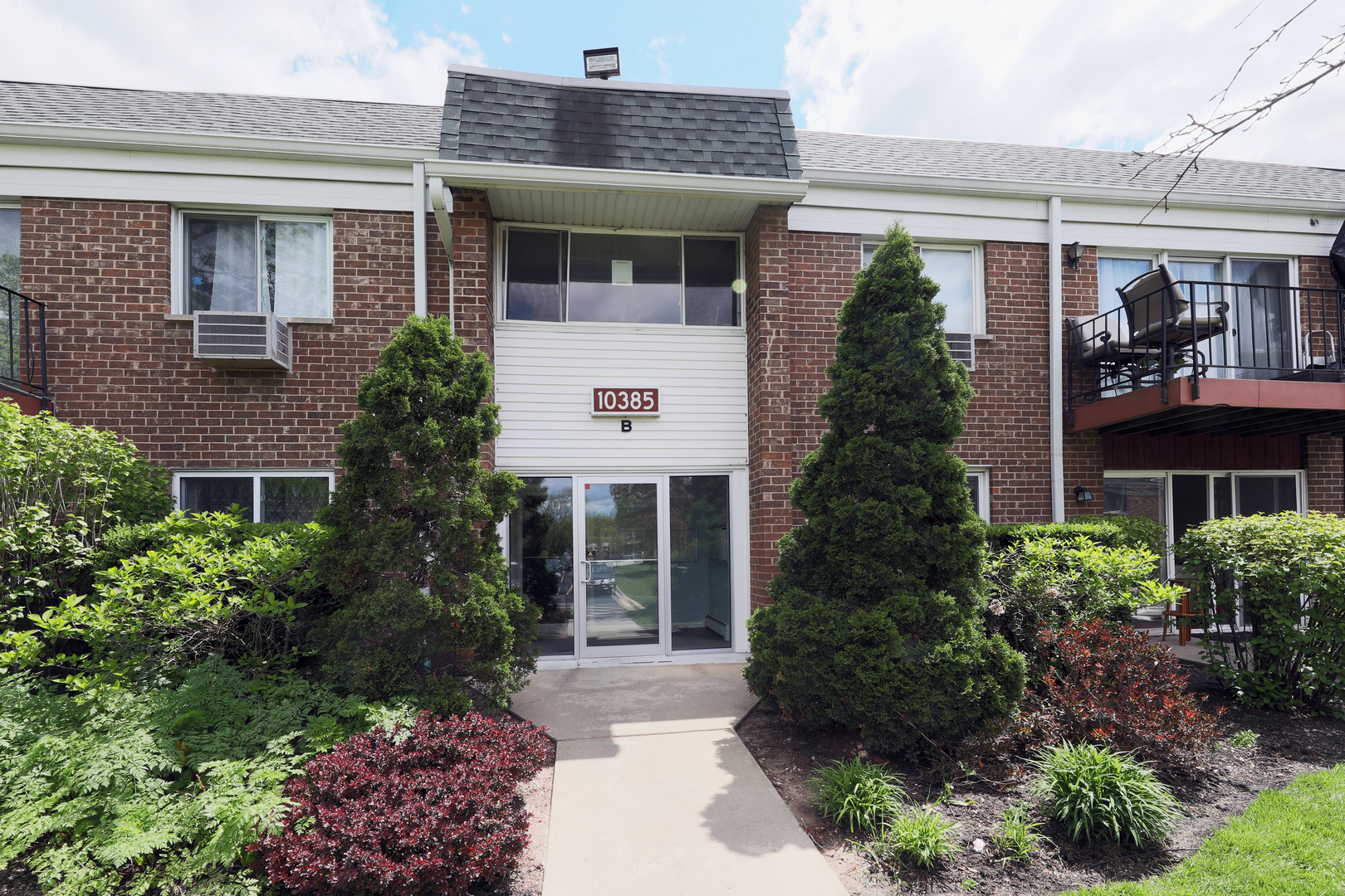 10385 Dearlove Road #1K, Glenview, IL