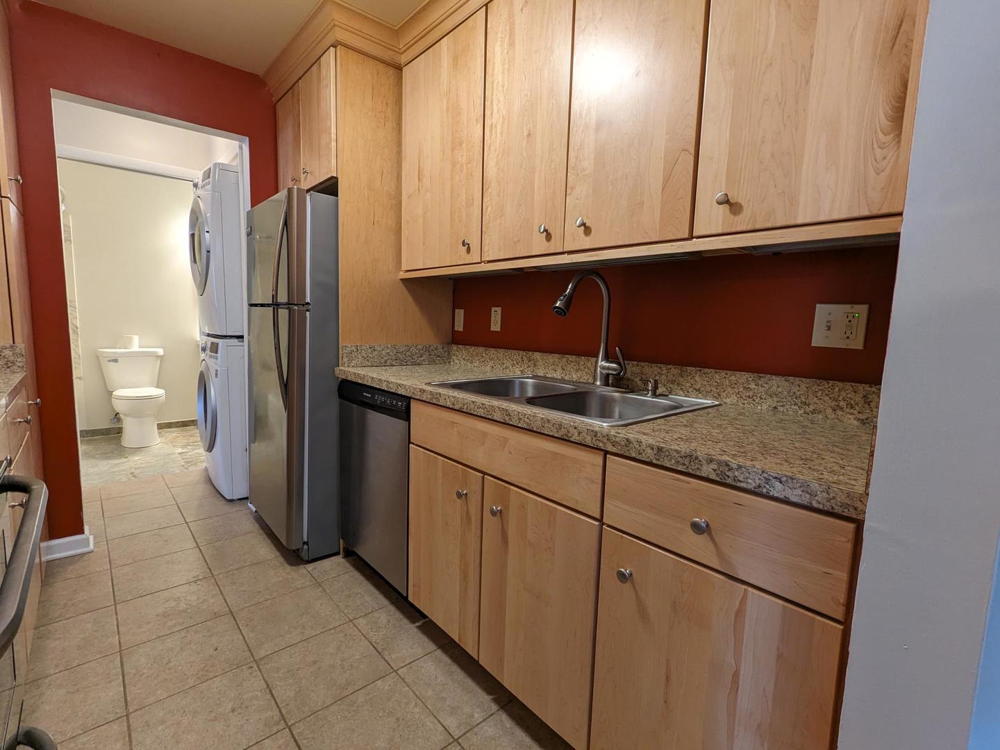 565 Somerset Lane #7, Crystal Lake, IL