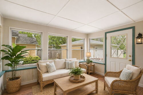 922 Douglas Avenue, Aurora, IL