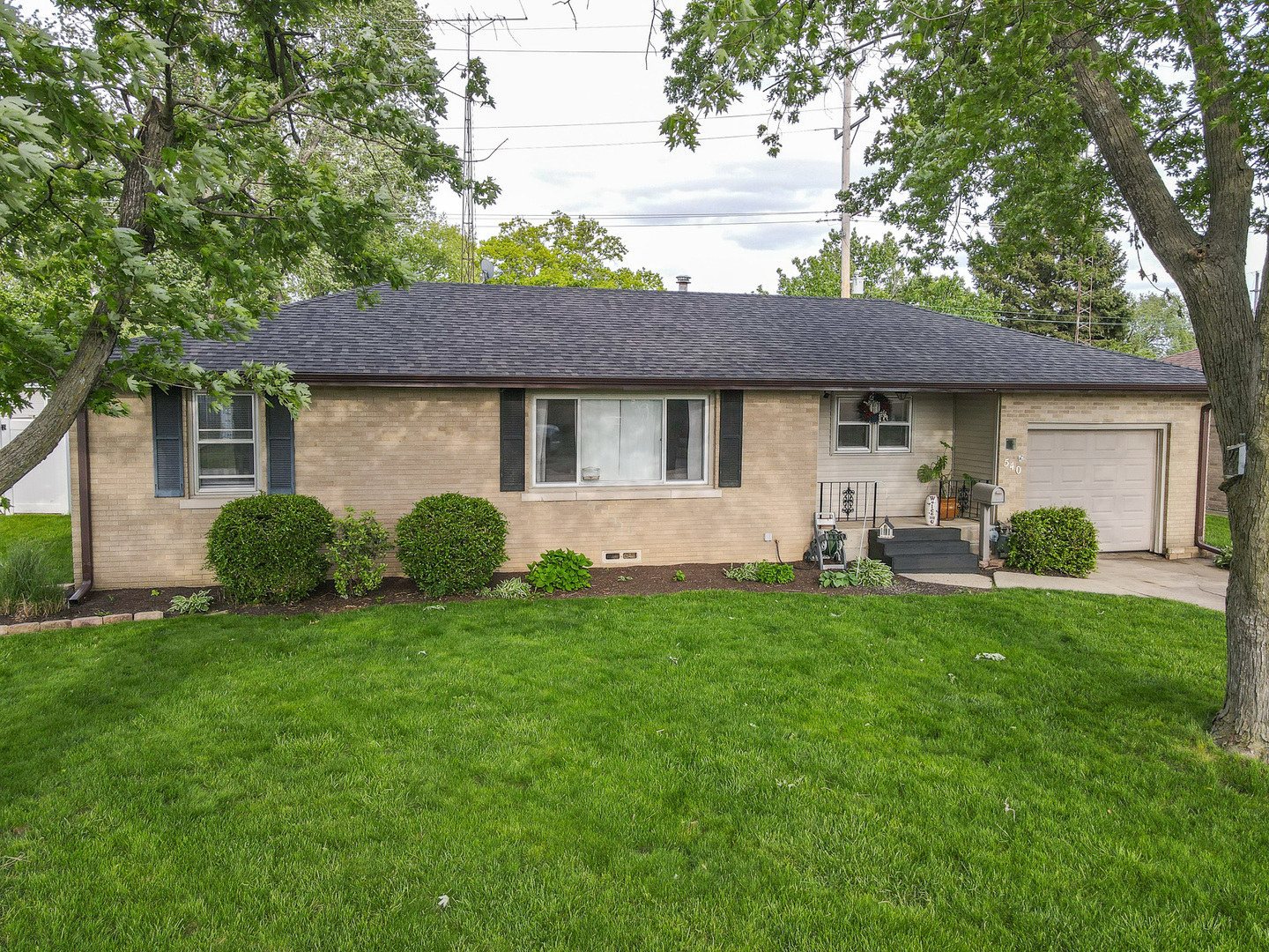 540 Jonette Avenue, Bradley, IL