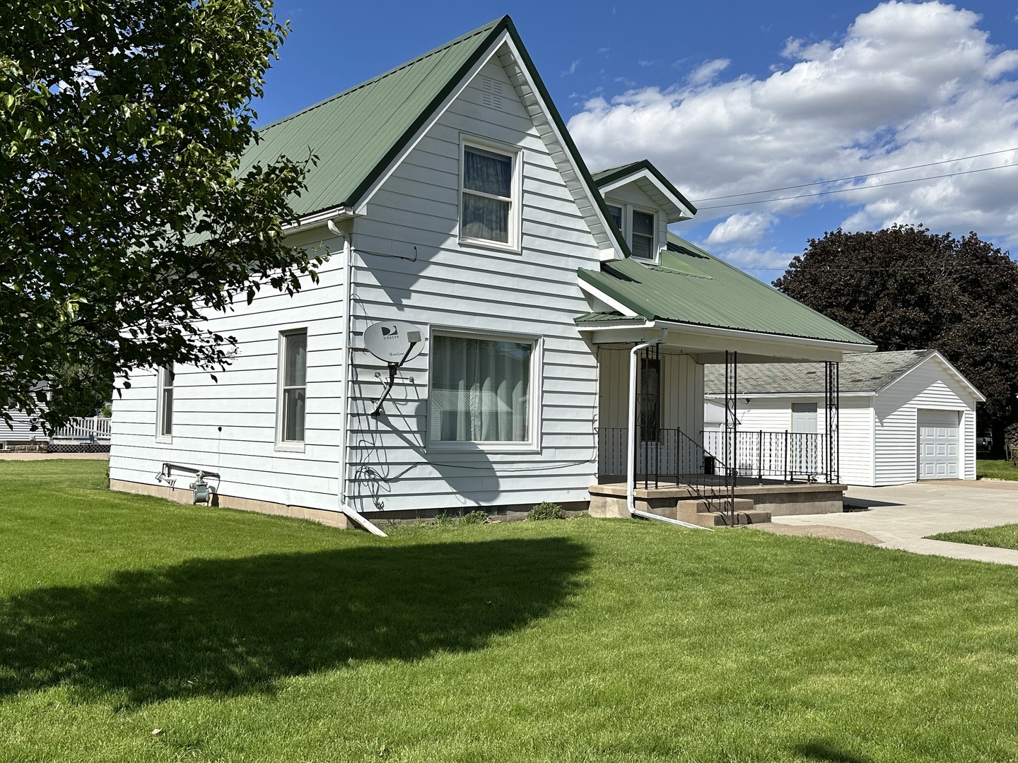 42 W Wilson Street, Preston, IA