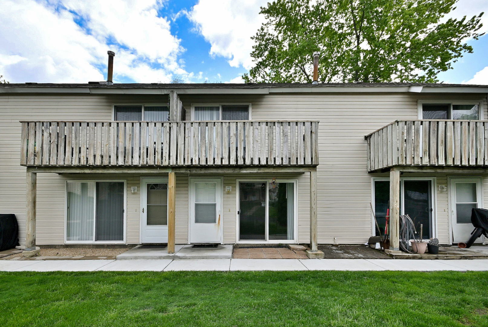 128 1/2 CORA Avenue #B, Fox Lake, IL