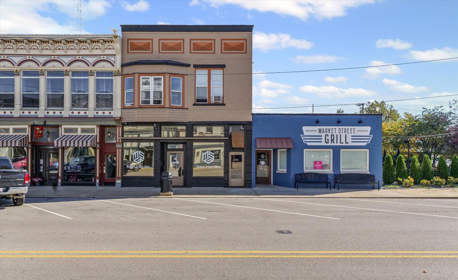125 S Market Street, Paxton, IL