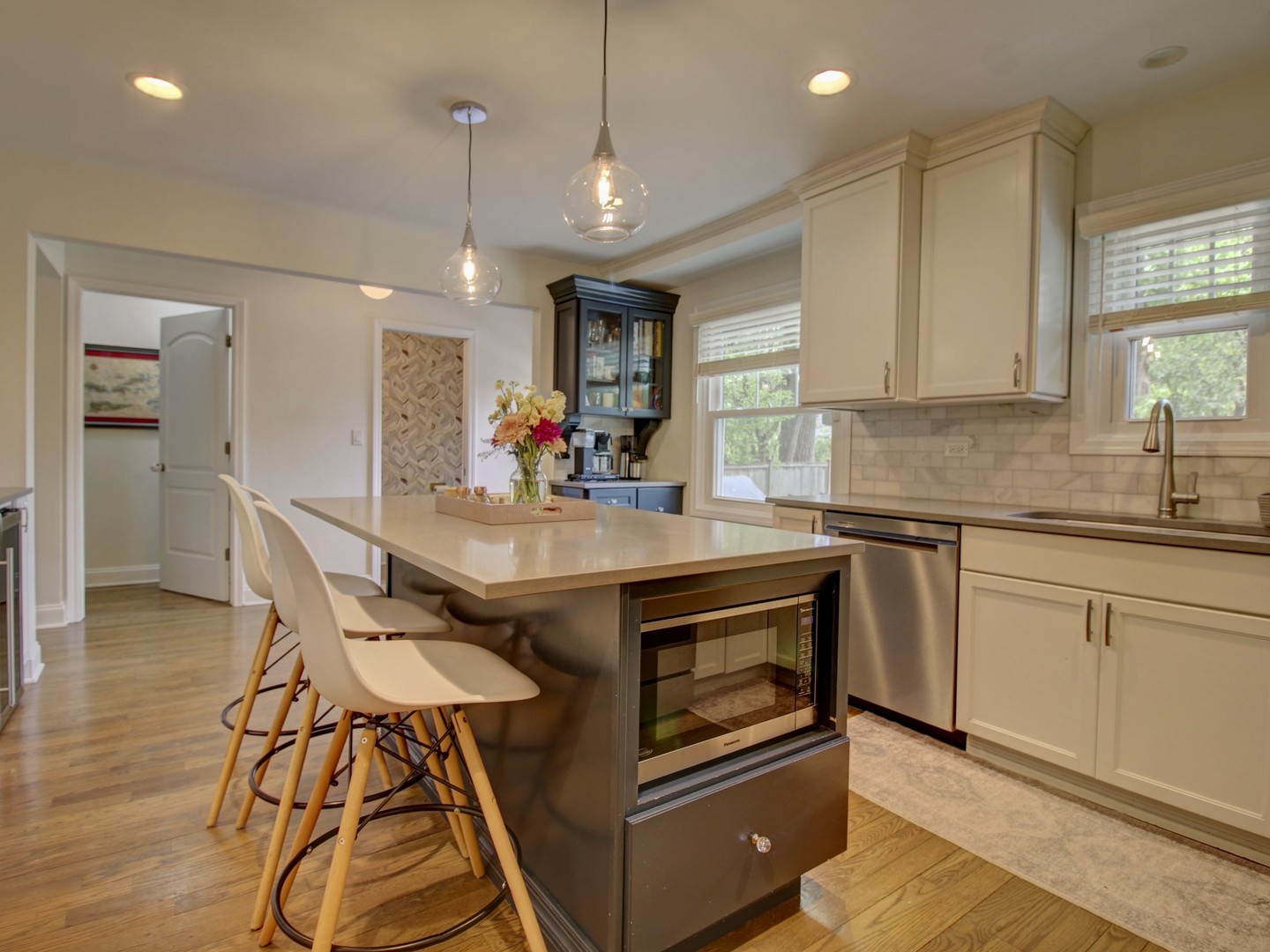 129 S Adams Street, Hinsdale, IL