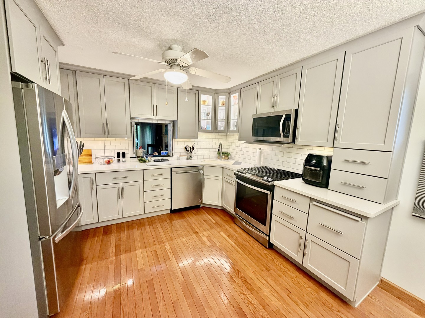 5904 36th Avenue Court, Moline, IL