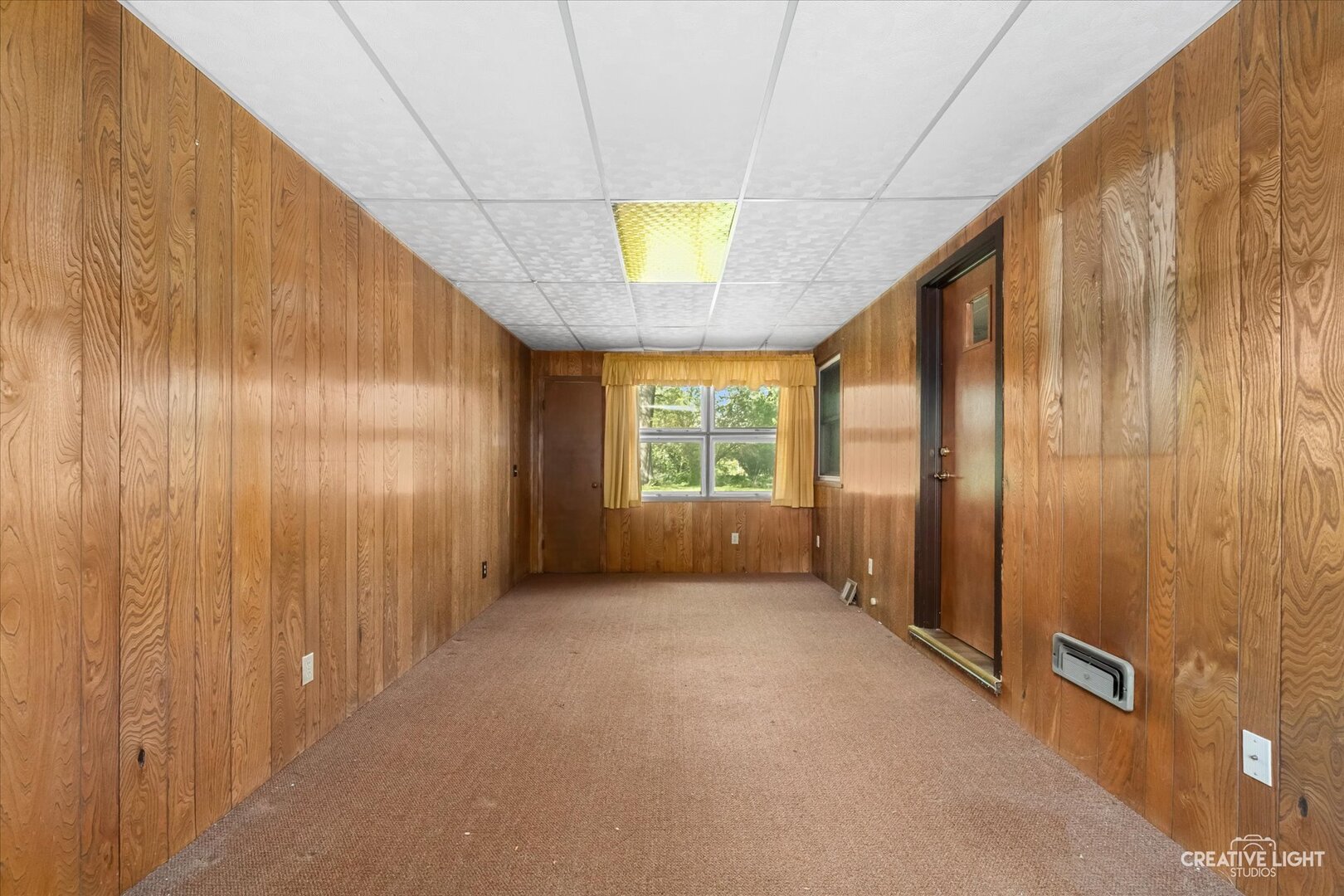 6S437 Hankes Road, Aurora, IL