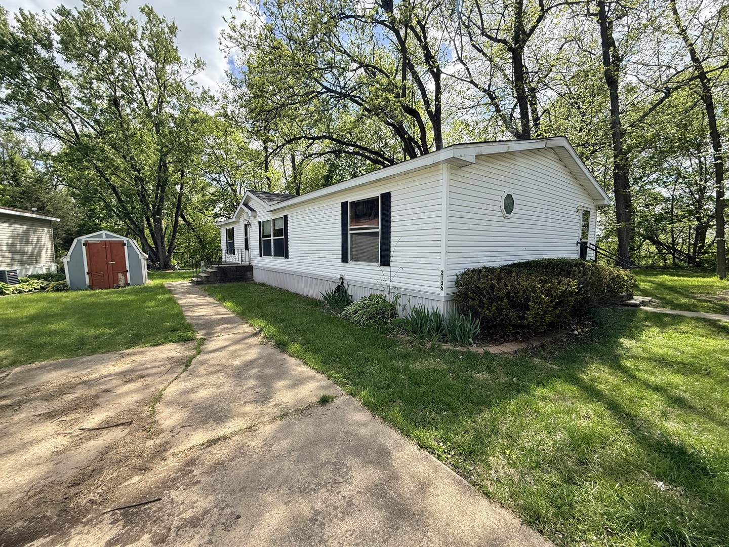 2136 Hillview Drive, Princeton, IL