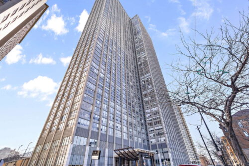 655 W IRVING PARK Road #4406, Chicago, IL