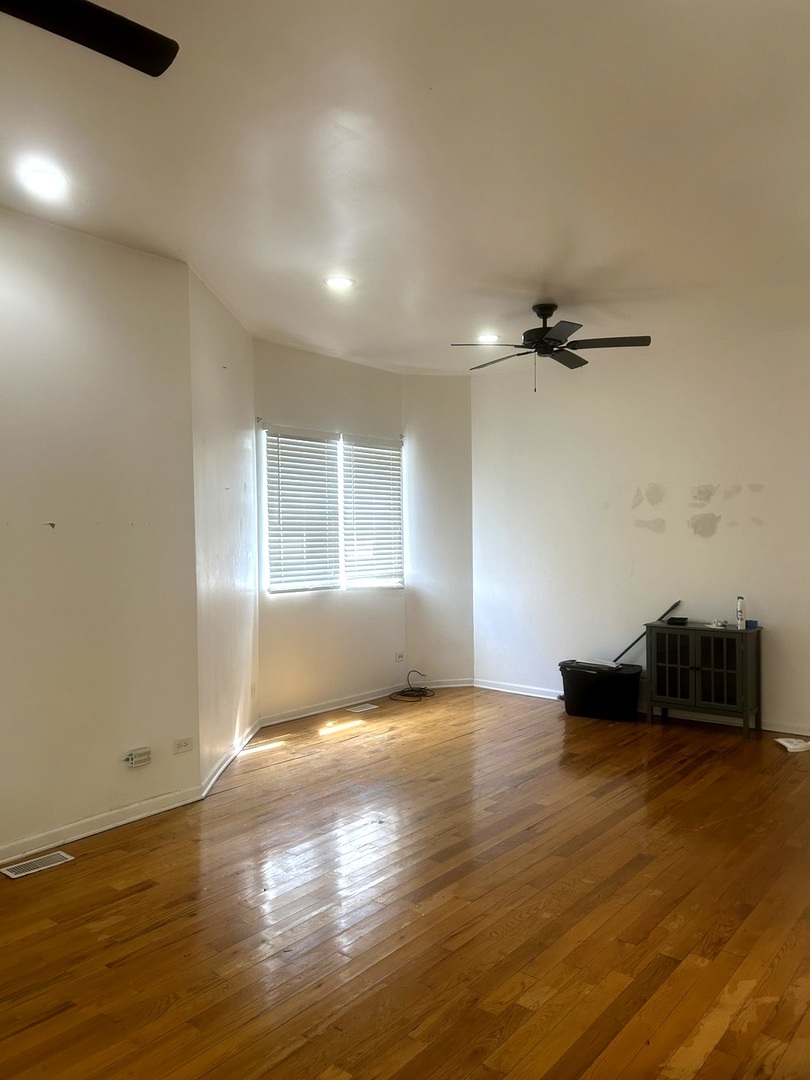 439 W 62nd Street, Chicago, IL