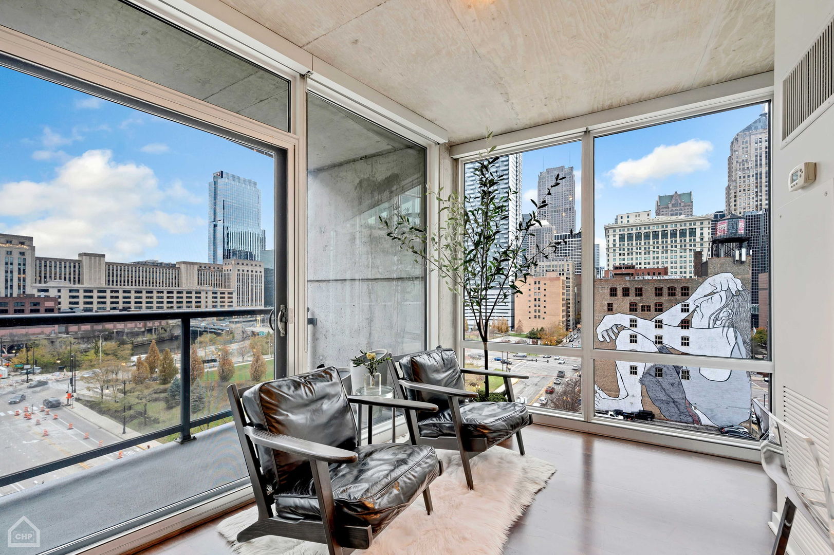 611 S Wells Street #904, Chicago, IL