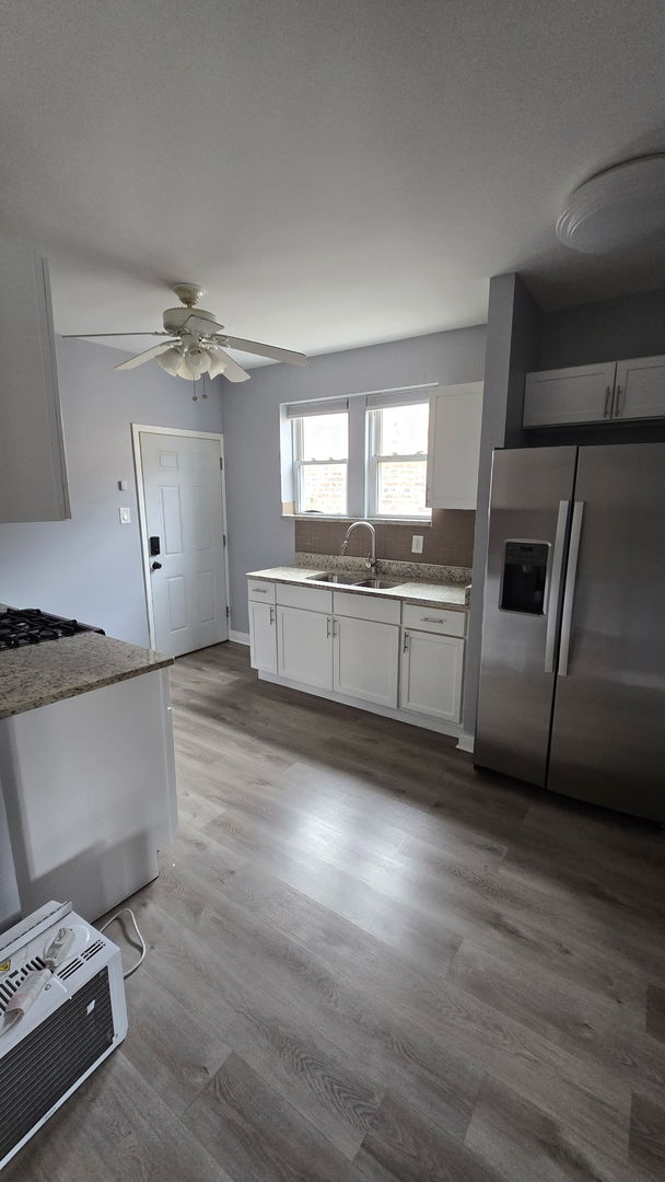 6618 19th Street #9, Berwyn, IL