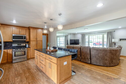 2632 SARAH Street, Franklin Park, IL