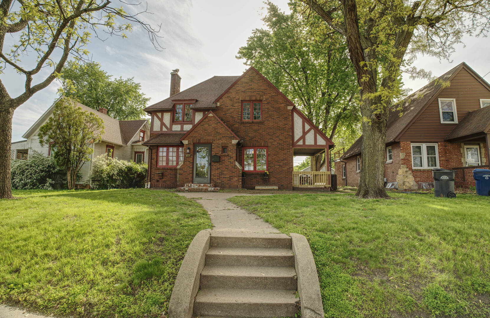 1015 N 2nd Street, Clinton, IA