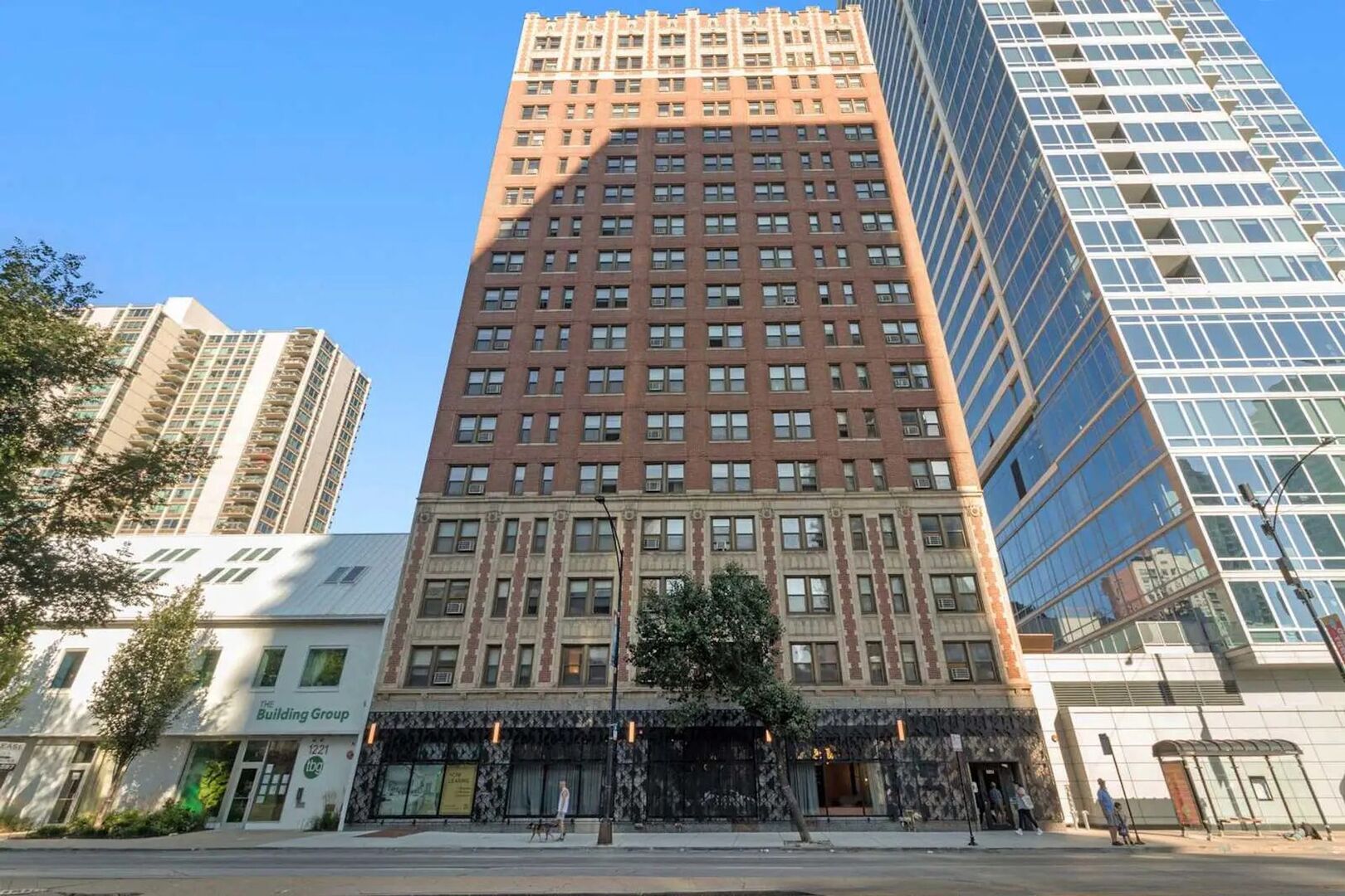 1211 N LASALLE Street #303, Chicago, IL