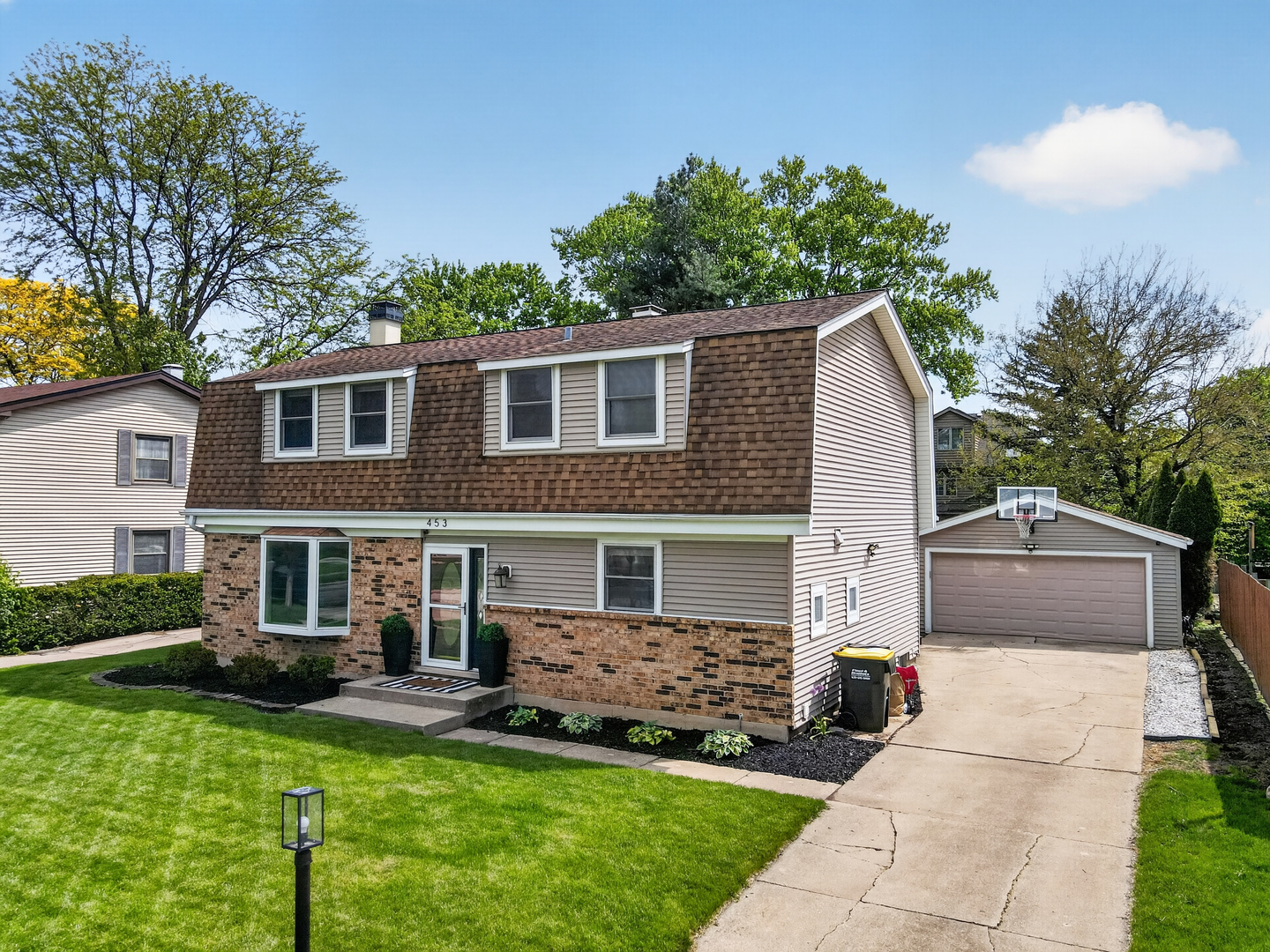 453 S Park Street, Westmont, IL