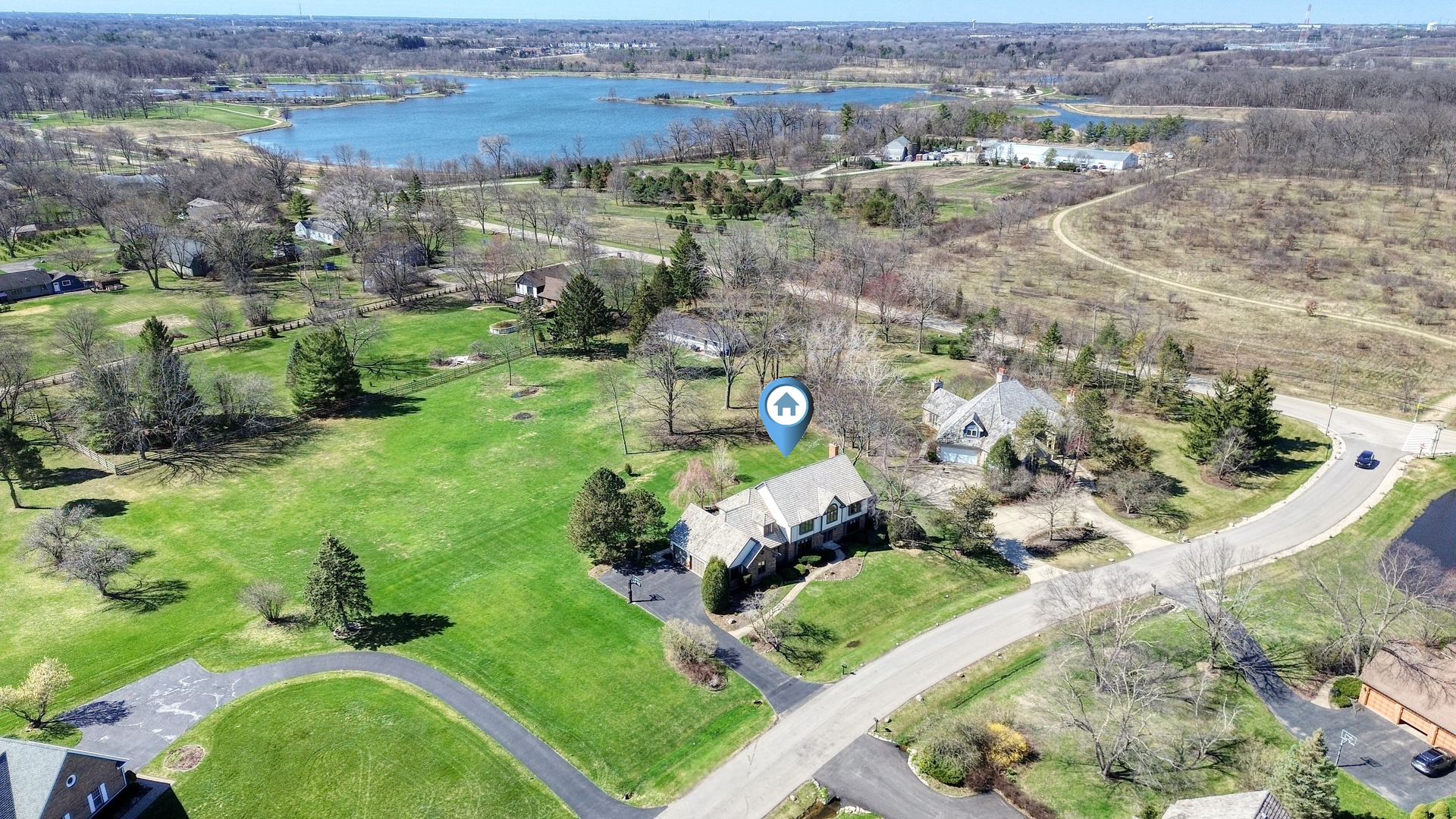 5681 River Park Drive, Libertyville, IL