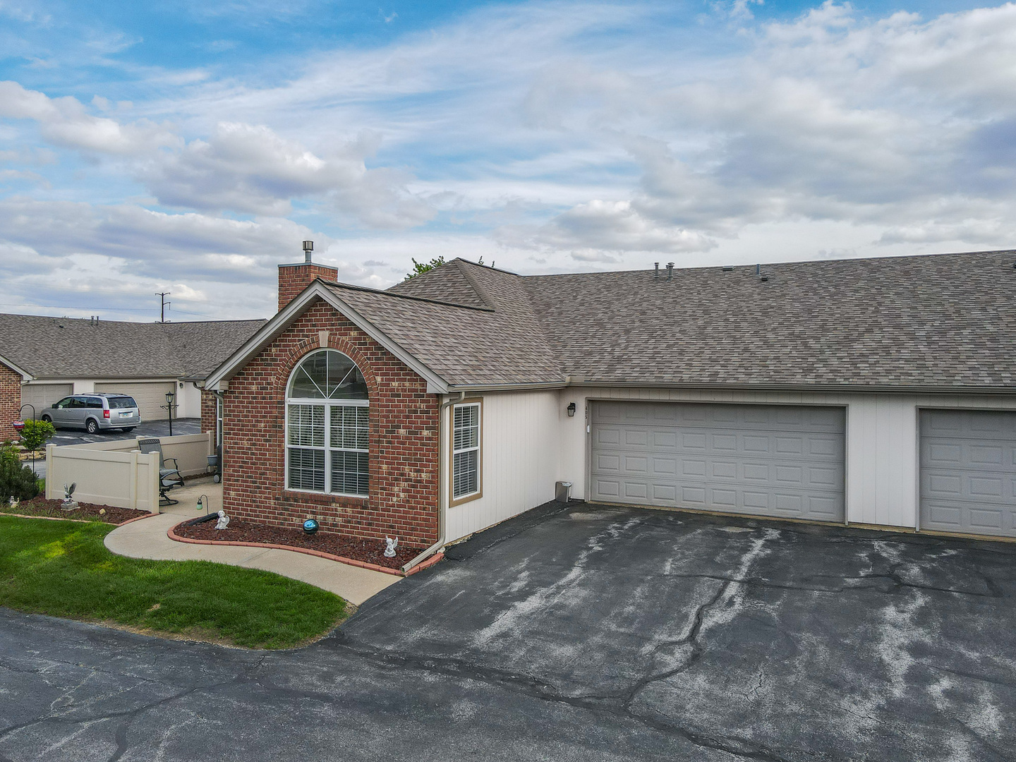 405 Stonegate Way #405, Manteno, IL
