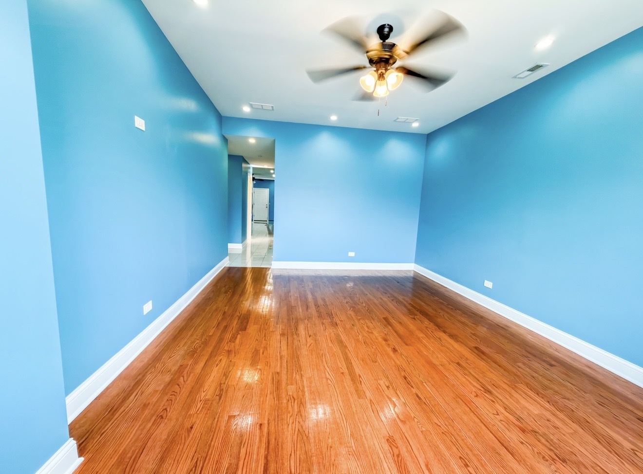 4349 W Flournoy Street, Chicago, IL