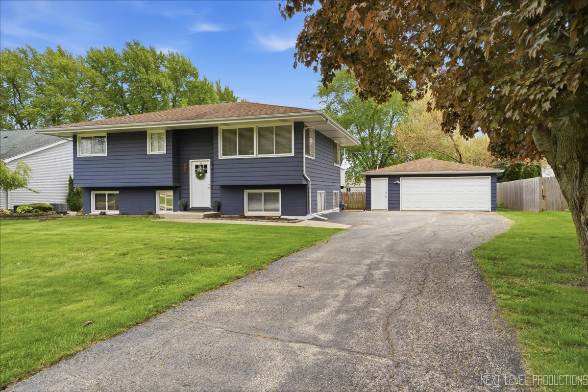 34 W Amber Avenue, Cortland, IL