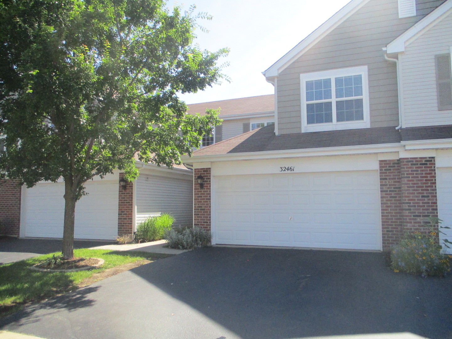 32461 N Rushmore Avenue, Lakemoor, IL