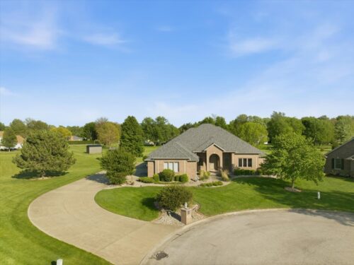 30 Canterbury Court, Fairbury, IL