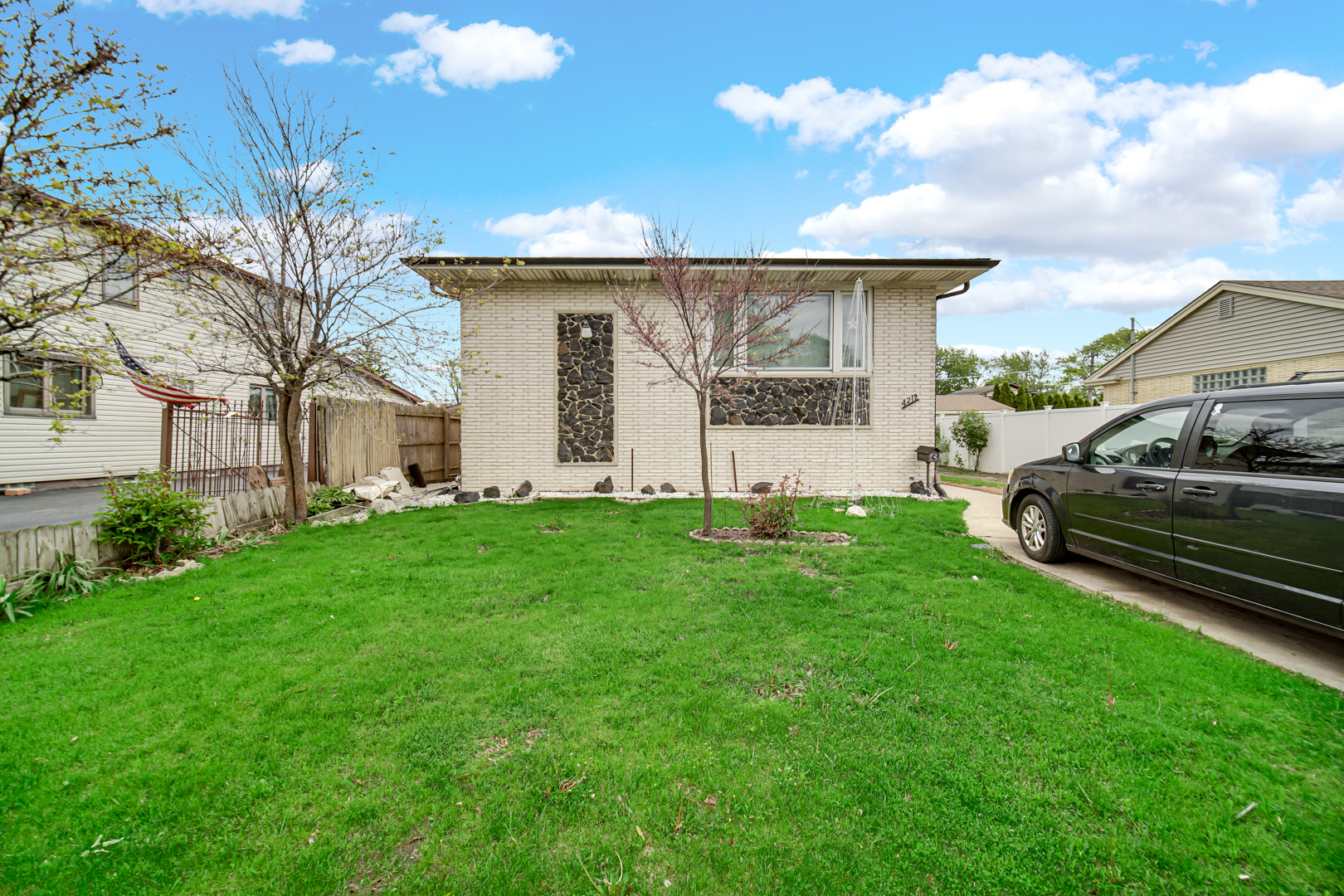 4219 Wehrman Avenue, Schiller Park, IL