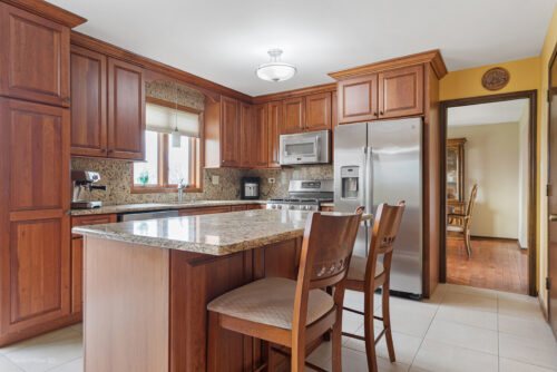 17203 Highwood Drive, Orland Park, IL