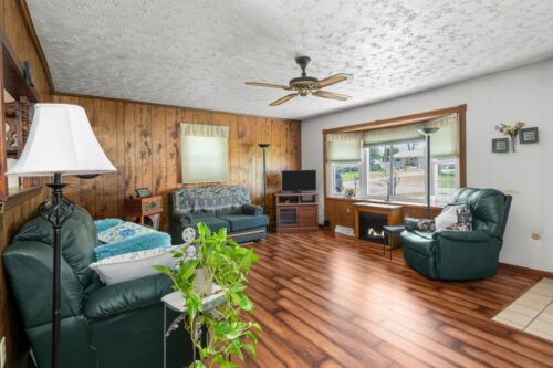 11213 22nd Street, Milan, IL