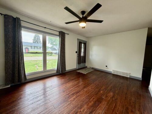 1612 Middle Road, Camanche, IA