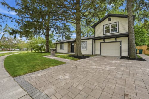 231 Saint Marys Parkway, Buffalo Grove, IL
