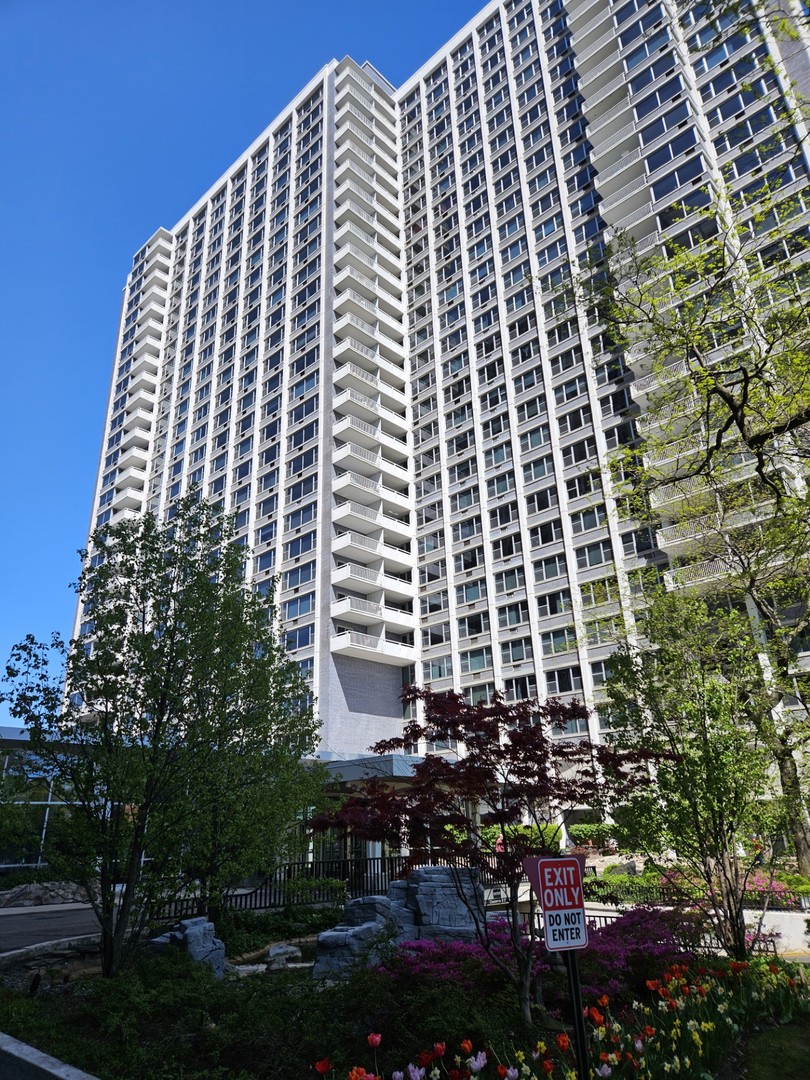 4250 N Marine Drive #511, Chicago, IL
