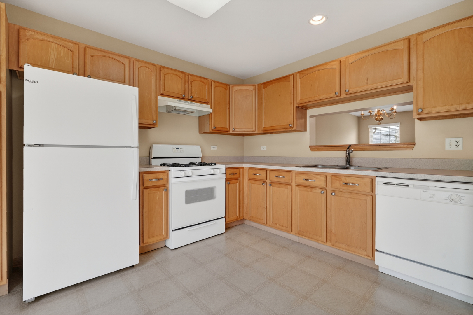 2865 N Augusta Drive, Wadsworth, IL