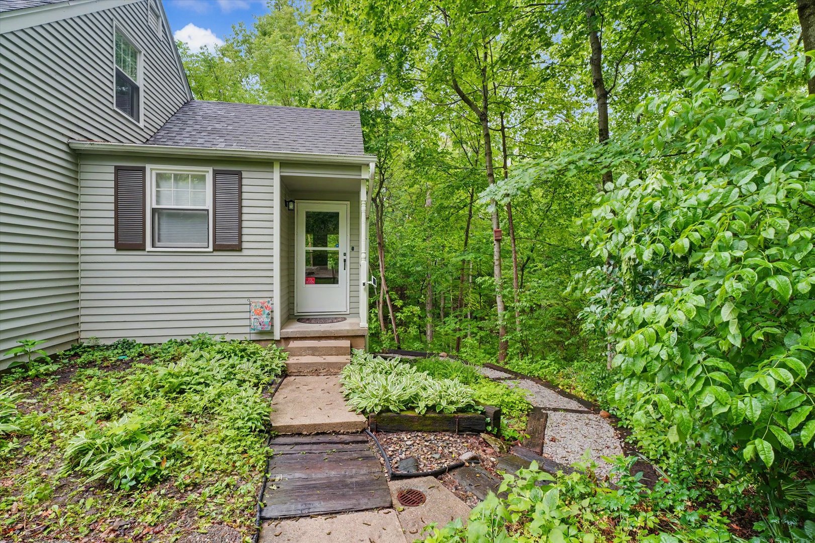 2806 E Concord Road, Urbana, IL