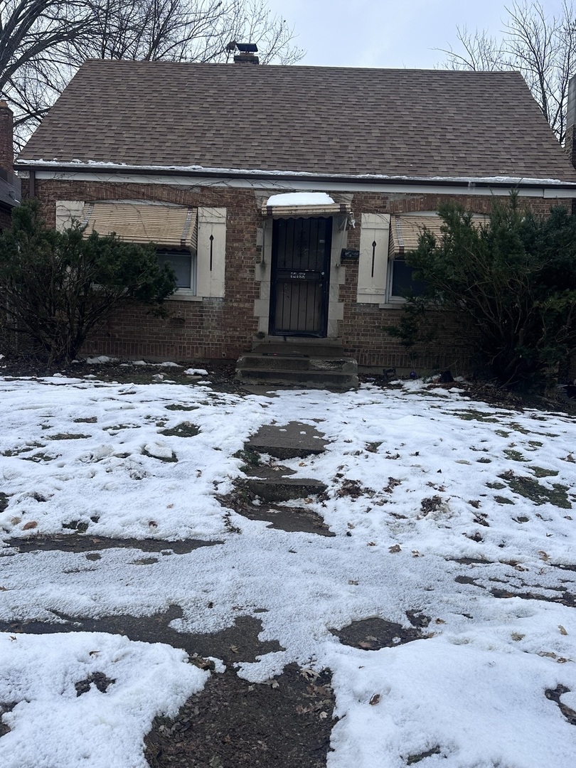 14135 S La Salle Street, Riverdale, IL