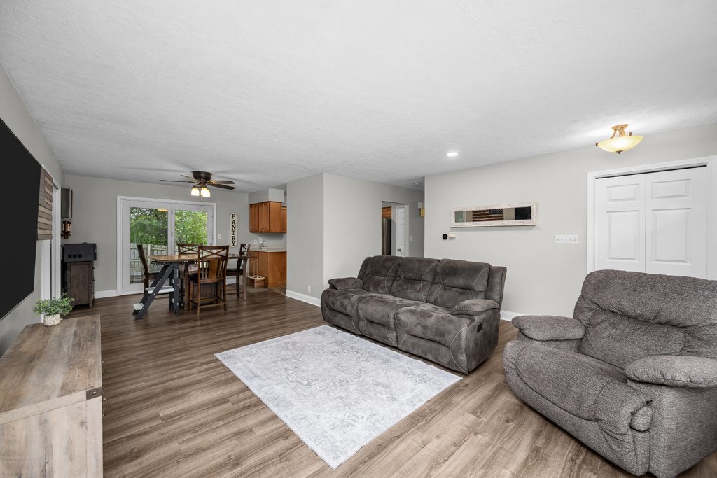 2234 Oakwood Court, East Moline, IL