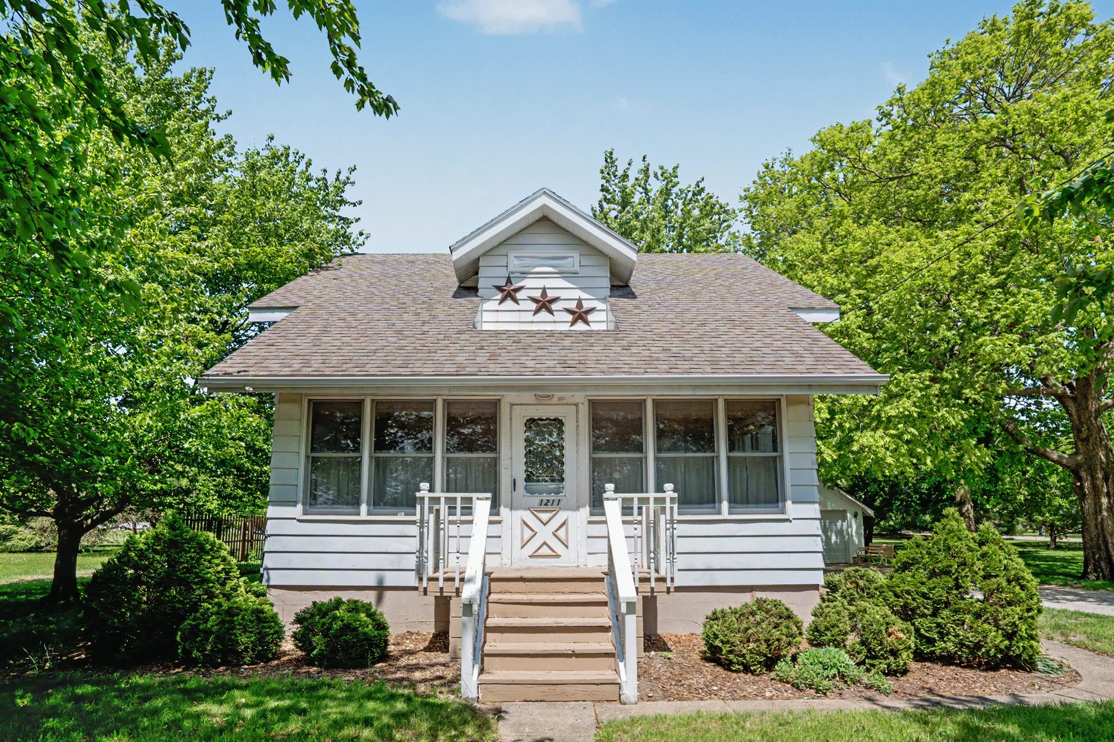 1211 16th Avenue, Erie, IL
