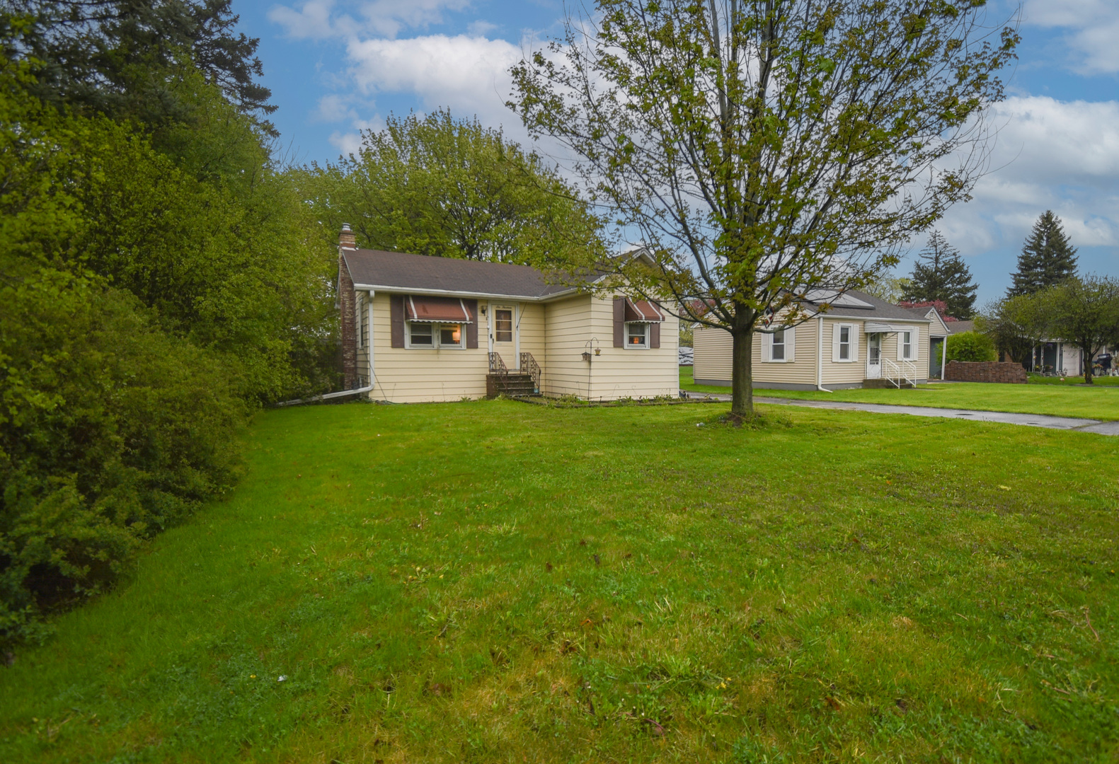 613 N Frolic Avenue, Waukegan, IL
