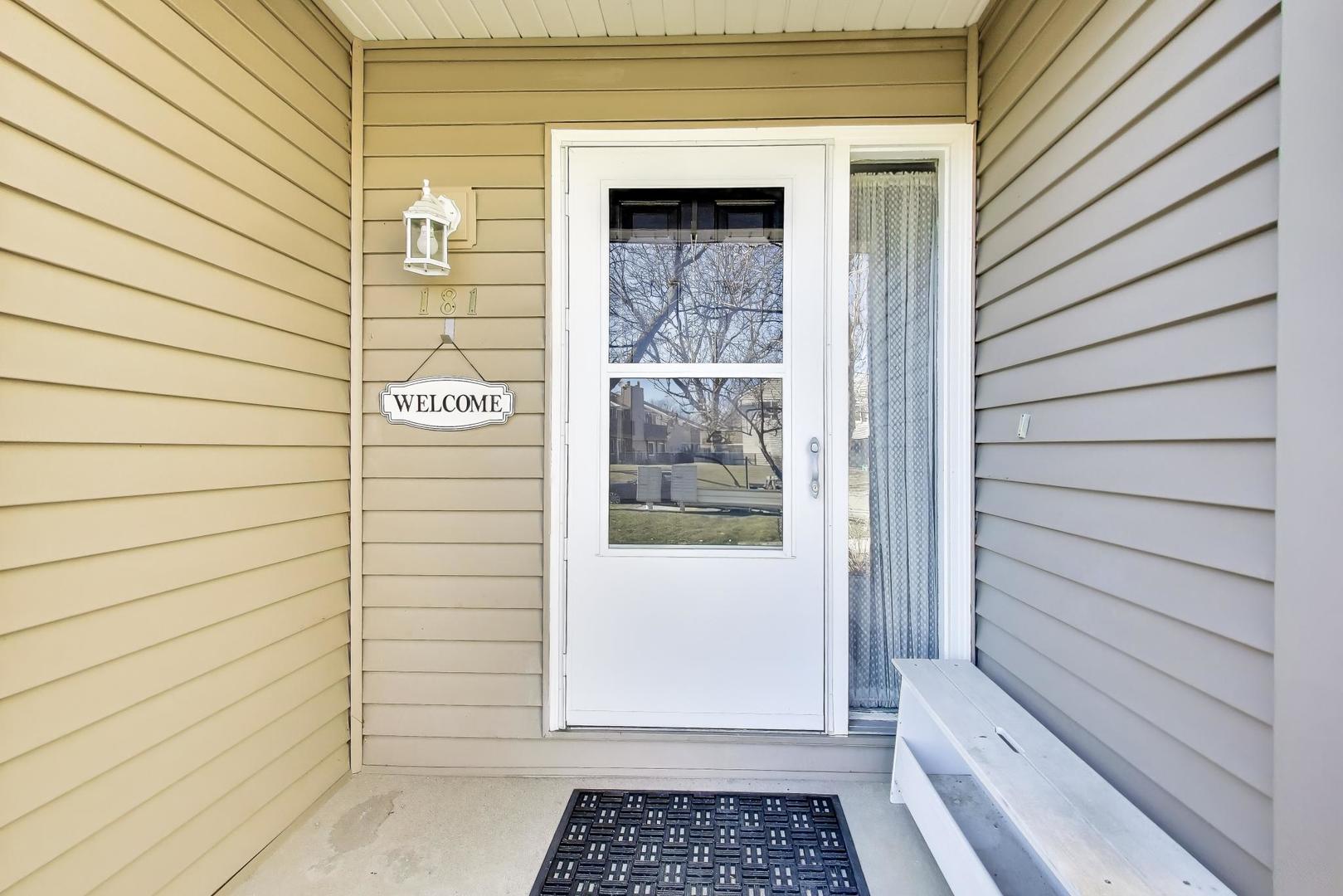 181 W Fabish Drive, Buffalo Grove, IL