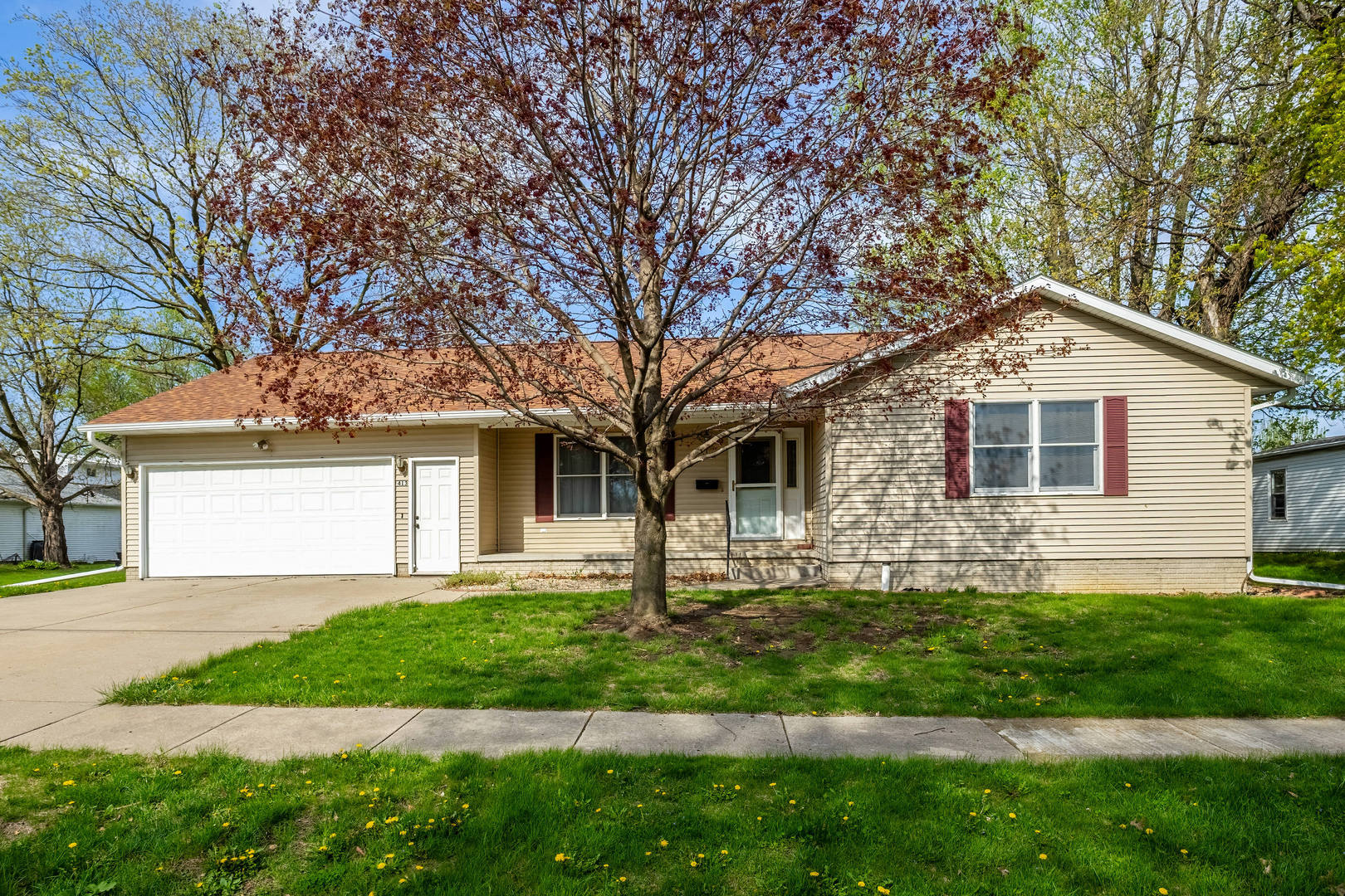 413 N East Street, Cambridge, IL