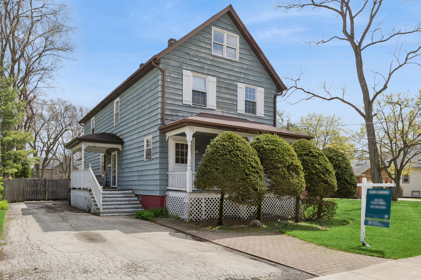 933 Harms Road, Glenview, IL